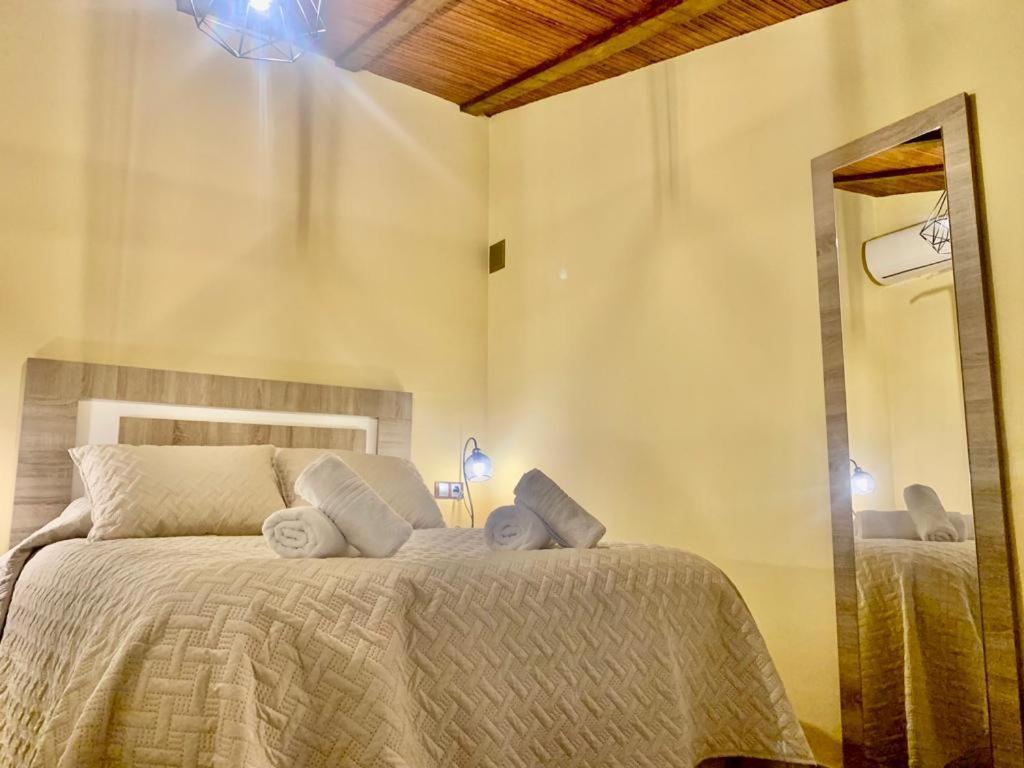 Rincon De Los Artesanos Bedmar y Garciez Buitenkant foto